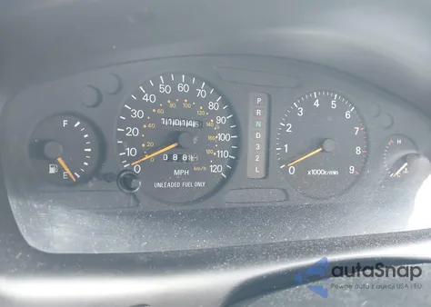 2002 Mitsubishi Diamante Es z USA, uszkodzony, nr VIN 6MMAP57P52T010062